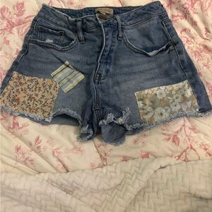 Wonderly Blue Jean Shorts Distressed Cut-Off Style